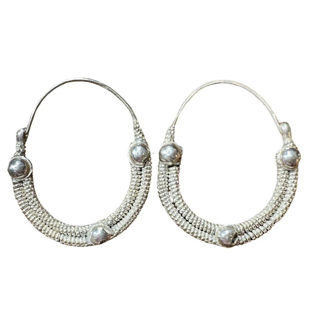 Silver Earrings (Used - Good Condition) 🩶